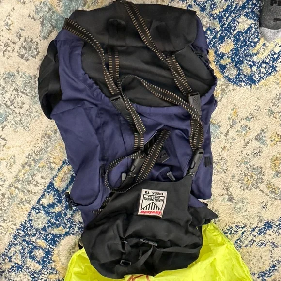 Invicta backpack - Picture 3 of 9